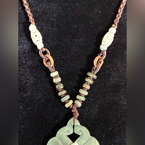 SALE! Green Jade Necklace, Carved Jade Beads, Spacers, Adjustable Cord, Like New - Picture 5 of 6